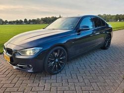 Gebruikt 2013 BMW 330 | € 10.750 (Eerlijke prijs)