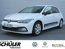 Wit Gebruikt 2022 VW Golf VIII Active Sedan | € 27.663 (Eerlijke prijs)