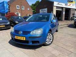 Blauw Gebruikt 2004 VW Golf IV Trendline Hatchback | € 2.450 (Iets duurder)