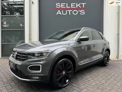 Grijs Gebruikt 2017 VW T-Roc Beats SUV | € 25.950 (Eerlijke prijs)