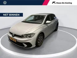 Grijs Gebruikt 2022 VW Polo Life Hatchback | € 17.940 (Goede deal)