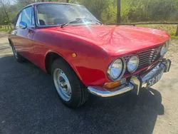 Rood Gebruikt 1974 Alfa Romeo GT Junior Coupé | € 15.000