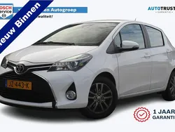 Wit Gebruikt 2016 Toyota Yaris Trend Hatchback | € 12.950 (Eerlijke prijs)