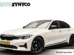 Wit Gebruikt 2020 BMW 330 Sport Line Sedan | € 29.750 (Goede deal)