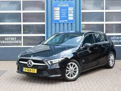 Zwart Gebruikt 2021 Mercedes A180 Business Hatchback | € 29.400 (Goede deal)