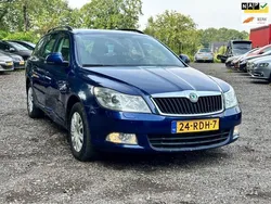 Blauw Gebruikt 2011 Skoda Octavia Ambition Stationwagen | € 3.250 (Eerlijke prijs)