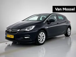 Blauw Gebruikt 2019 Opel Astra Innovation Hatchback | € 13.740 (Eerlijke prijs)