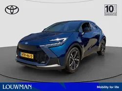 Blauw metallic Nieuw 2025 Toyota C-HR Executive SUV | € 43.995 (Duur)