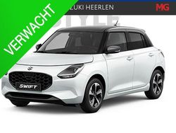 Wit Nieuw 2025 Suzuki Swift Style Hatchback | € 26.898 (Duur)