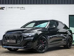 Zwart Nieuw 2025 Audi Q8 Competition SUV | € 137.995 (Duur)