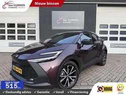 Paars, metallic lak Gebruikt 2025 Toyota C-HR Business Edition SUV | € 38.900 (Eerlijke prijs)