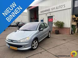 Grijs Gebruikt 2006 Peugeot 206 Hatchback | € 1.950 (Goede deal)