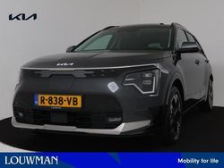 Donker grijs metallic Gebruikt 2022 Kia e-Niro SUV | € 36.945