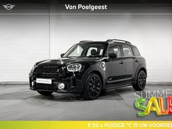 Midnight black (donker zwart) Gebruikt 2022 Mini Countryman SUV | € 36.900