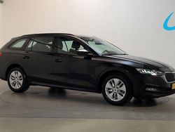 Zwart Gebruikt 2022 Skoda Octavia Ambition Stationwagen | € 20.750 (Eerlijke prijs)