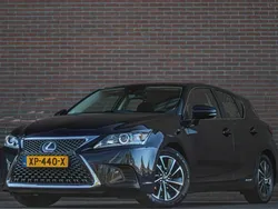 Blauw Gebruikt 2019 Lexus CT200h Business Edition Hatchback | € 17.450 (Eerlijke prijs)