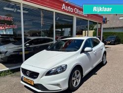 Wit Gebruikt 2015 Volvo V40 R-Design Stationwagen | € 13.795 (Duur)