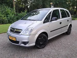 Zilver Gebruikt 2006 Opel Meriva Essentia MPV | € 999 (Goede deal)