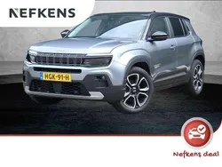 Grijs Gebruikt 2025 Jeep Avenger EV Summit SUV | € 33.925 (Eerlijke prijs)