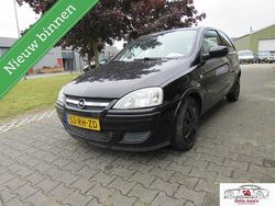 Zwart Gebruikt 2005 Opel Corsa Hatchback | € 1.449 (Eerlijke prijs)