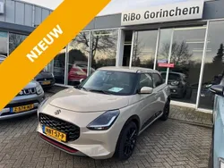 Bruin Nieuw 2025 Suzuki Swift Style Hatchback | € 28.999