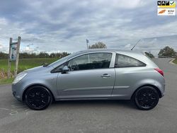 Grijs Gebruikt 2007 Opel Corsa Enjoy Hatchback | € 1.495