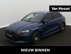 Blauw Nieuw 2025 Audi RS3 Sportback S-Line Hatchback | € 109.000