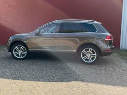 Bruin Gebruikt 2011 VW Touareg Highline SUV | € 18.750 (Iets duurder)
