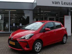 Rood Gebruikt 2018 Toyota Yaris Comfort Hatchback | € 11.290 (Eerlijke prijs)