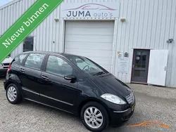 Zwart Gebruikt 2007 Mercedes A170 Avantgarde MPV | € 6.650 (Iets duurder)