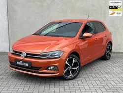 Oranje Gebruikt 2018 VW Polo R-line Hatchback | € 17.650 (Eerlijke prijs)