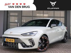 Grijs Gebruikt 2025 Cupra Leon Hatchback | € 39.400