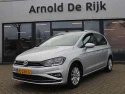 Grijs Gebruikt 2019 VW Golf Sportsvan Highline MPV | € 17.950 (Iets duurder)