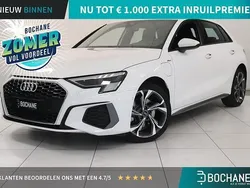 Wit Gebruikt 2022 Audi A3 Sportback Premium Hatchback | € 26.700 (Eerlijke prijs)