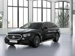 Zwart, metallic lak Nieuw 2025 Mercedes E300 Sport Edition Stationwagen | € 85.400 (Eerlijke prijs)
