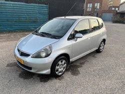 Grijs Gebruikt 2005 Honda Jazz Hatchback | € 1.999 (Goede deal)