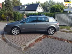 Grijs Gebruikt 2005 Renault Vel Satis Initiale Hatchback | € 1.950