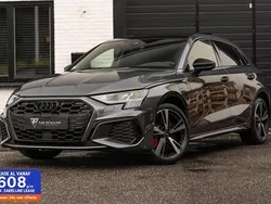 Grijs Gebruikt 2021 Audi A3 Sportback S-Line Hatchback | € 37.950 (Duur)