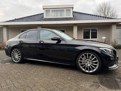 Zwart Gebruikt 2017 Mercedes C300 Prestige Sedan | € 26.750 (Goede deal)