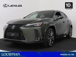 Groen, metallic lak Gebruikt 2024 Lexus UX President Line SUV | € 59.950