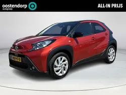 Rood Gebruikt 2022 Toyota Aygo Pulse Hatchback | € 19.945 (Eerlijke prijs)
