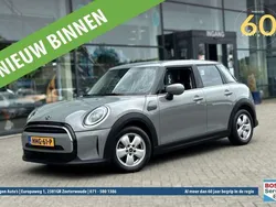 Grijs Gebruikt 2021 Mini ONE Hatchback | € 18.950 (Iets duurder)