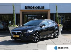 Zwart Gebruikt 2018 Volvo V40 CC Dynamic Stationwagen | € 20.895 (Iets duurder)