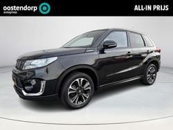 Zwart Gebruikt 2022 Suzuki Vitara Style SUV | € 26.750 (Eerlijke prijs)
