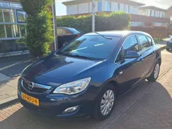Blauw Gebruikt 2011 Opel Astra Edition MPV | € 3.995 (Eerlijke prijs)