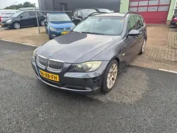 Grijs, metallic lak Gebruikt 2007 BMW 325 Executive Stationwagen | € 2.999 (Eerlijke prijs)