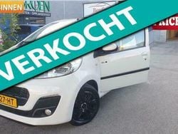 Wit Gebruikt 2014 Peugeot 107 Hatchback | € 4.999 (Super prijs)