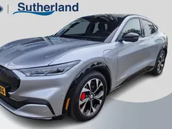 Grijs Gebruikt 2021 Ford Mustang Mach-E SUV | € 27.800 (Eerlijke prijs)