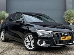 Zwart, metallic lak Gebruikt 2021 Audi A3 Sportback e-tron Design Sedan | € 25.950 (Eerlijke prijs)