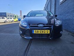 Zwart Gebruikt 2013 Ford Focus Titanium Stationwagen | € 4.499 (Eerlijke prijs)